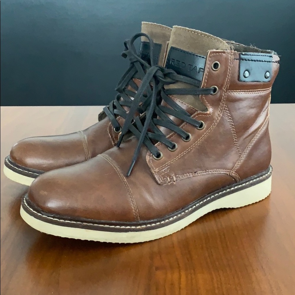 Red Tape, OCEAN CAP TOE BOOT, size 9